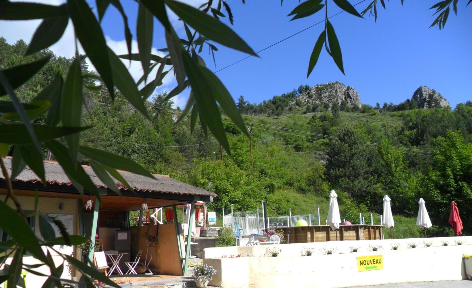Residence de Plein Air Panoramique à la Porte des Gorges du Verdon Castellane Exterior foto